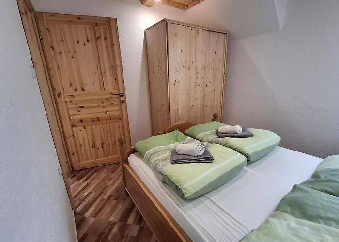 Апартаменты Apartma Spodnji Goltnik 1 Мозирье