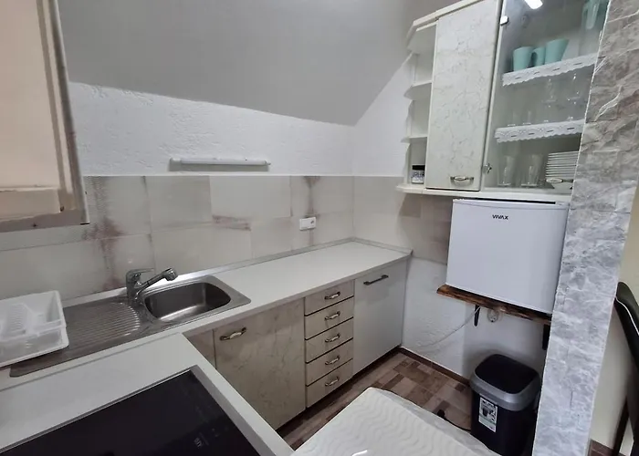 Apartma Spodnji Goltnik 1 * Мозирье