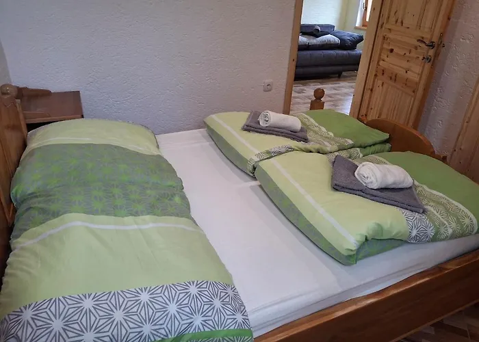 Apartma Spodnji Goltnik 1 * Мозирье